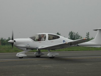 DA40